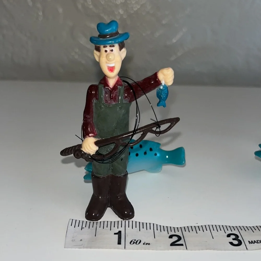 Fisherman cake topper 1995